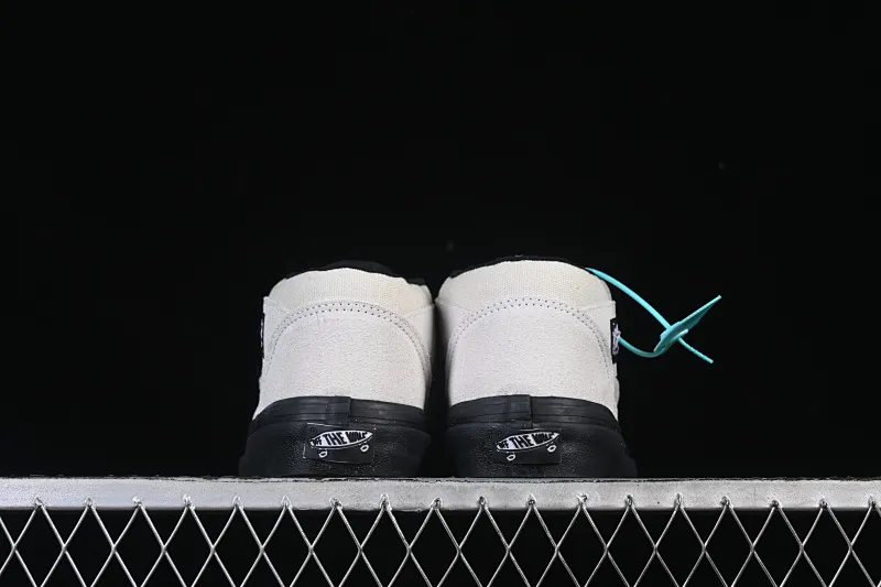 All categories Vans Vans series Vans Mid Vans China Vans Half Cab 33 Vans official retro casual simple versatile skateboard shoes VN000CXJYB2